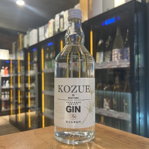 槙 KOZUE Gin 700ml